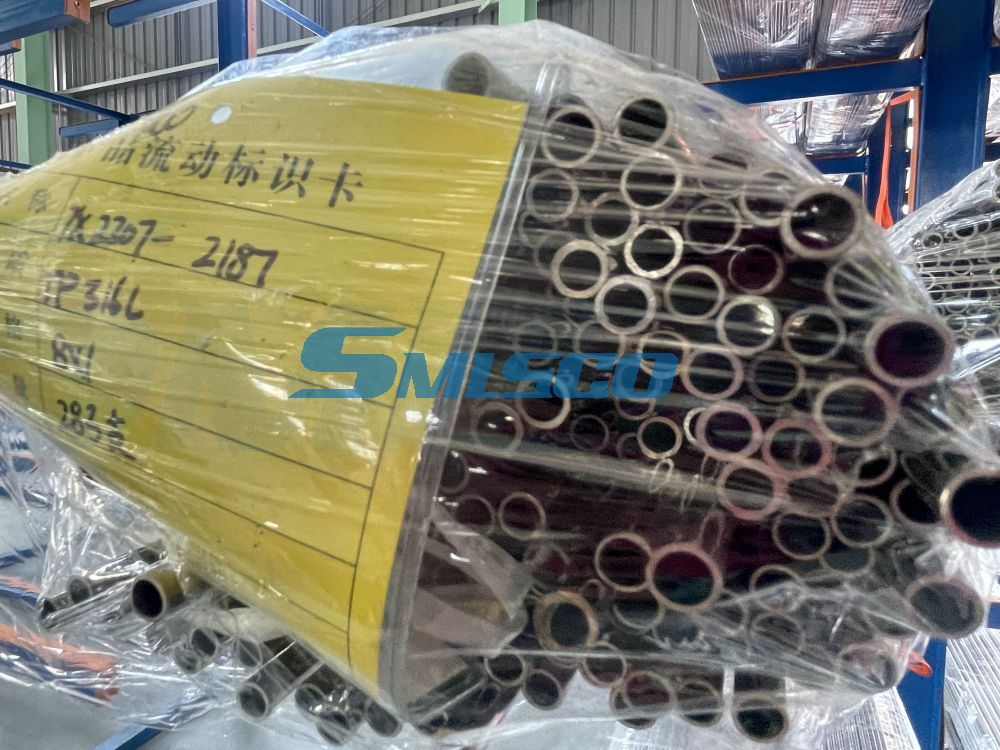 ASTM A269 أنبوب مقاوم للصدأ سلس 304/316 لاستخدام الأجهزة